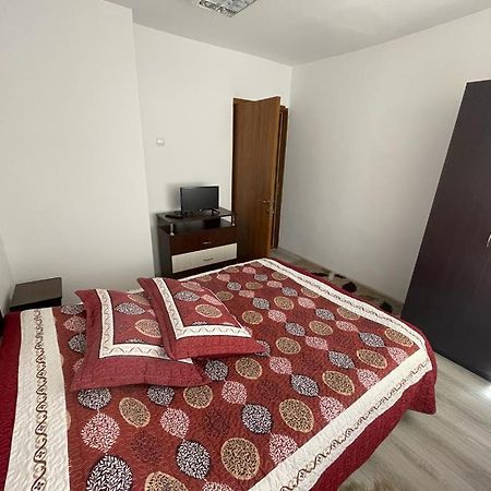 Apartament Mioritza 2B Хорезу Екстериор снимка